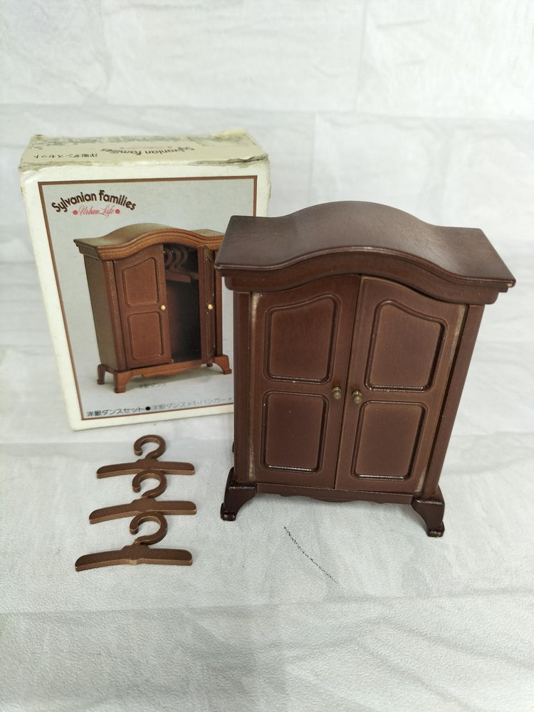 Sylvanian Families Clothes Set