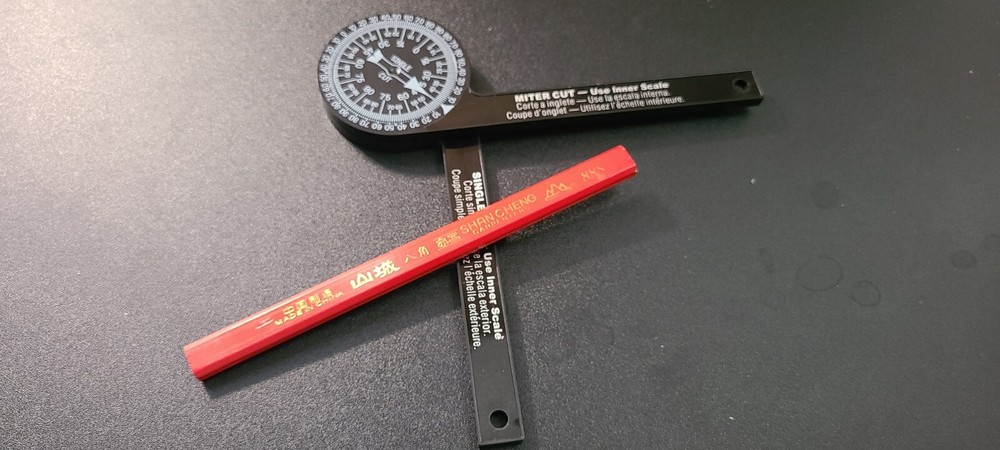 Starrett 505P-7 Plastic Miter Protractor - 7