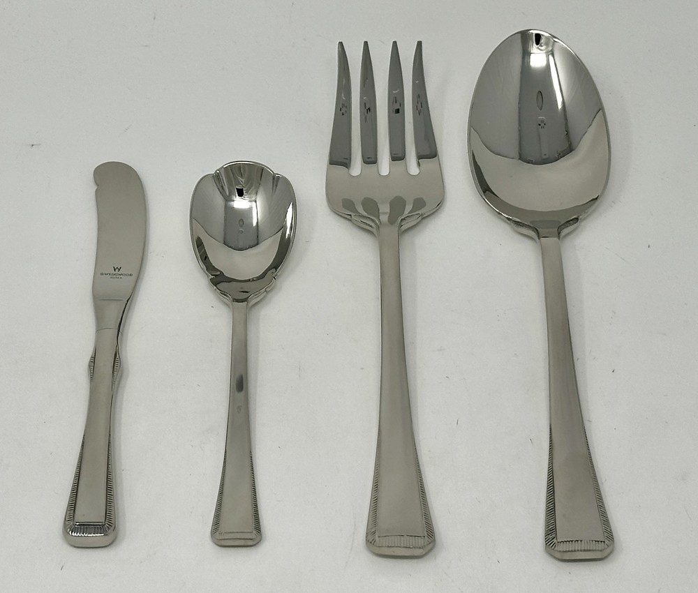 Wedgwood Platinum Plume 4 Piece Serving Set Quality 18/10 Stainless