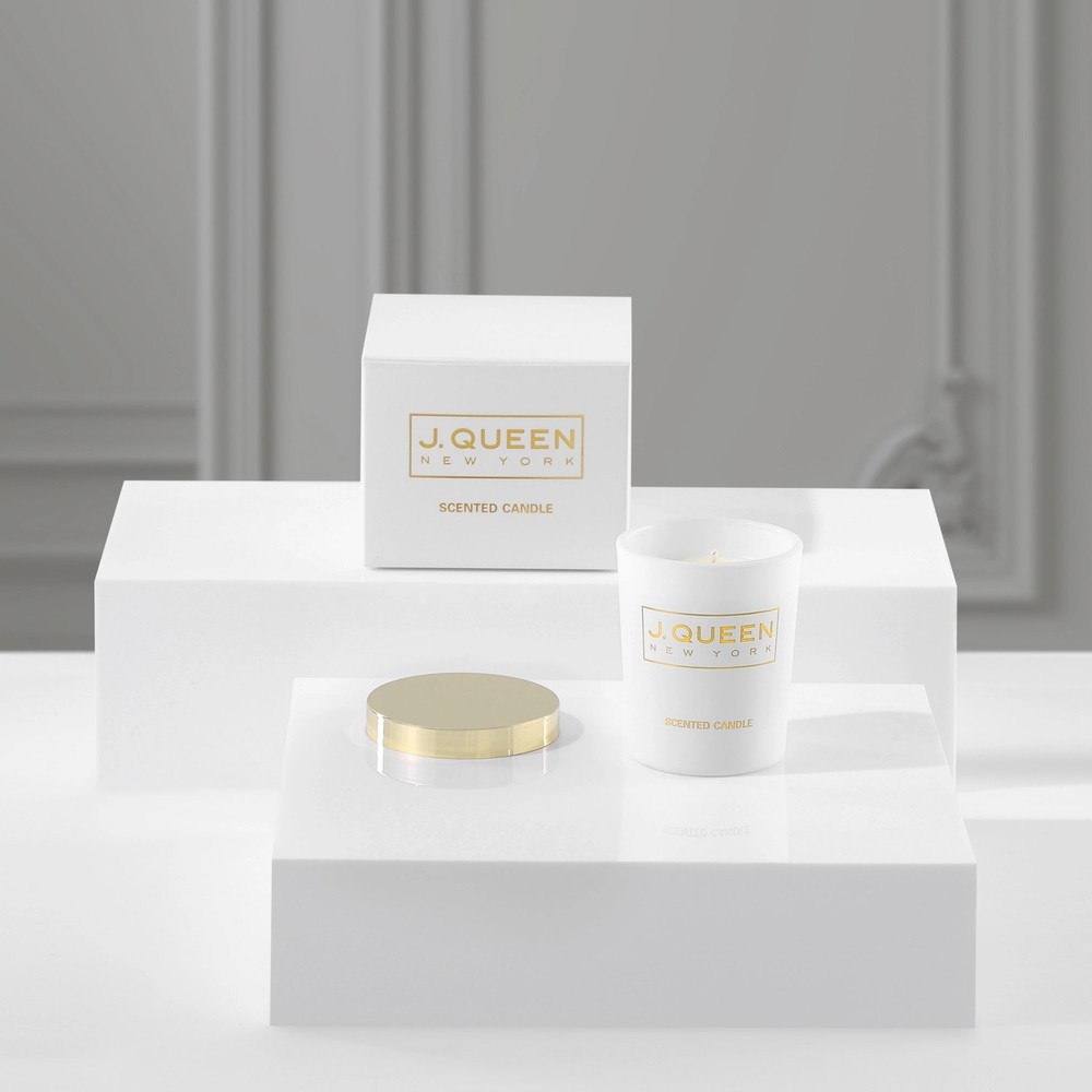 J Queen New York Violet Sandalwood Votive Candle in Gift Box