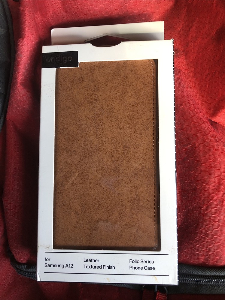 Stylish Leather Credit Card Holder for Smartphone Attachment-image