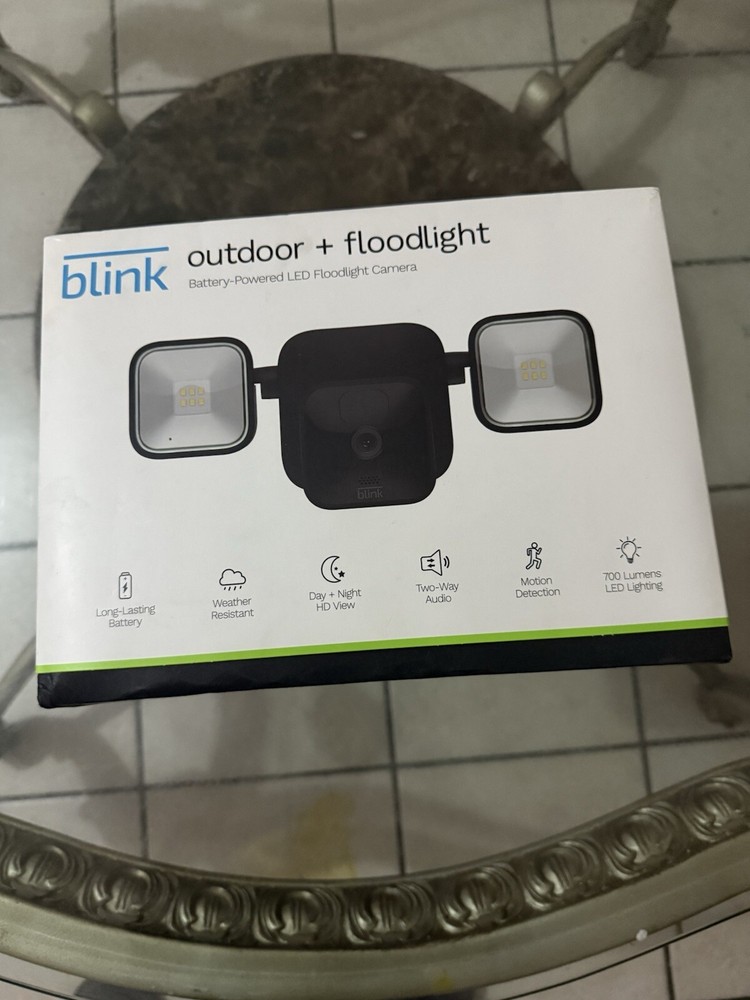 Blink Outdoor + Floodlight Battery-Powered LED Camera -