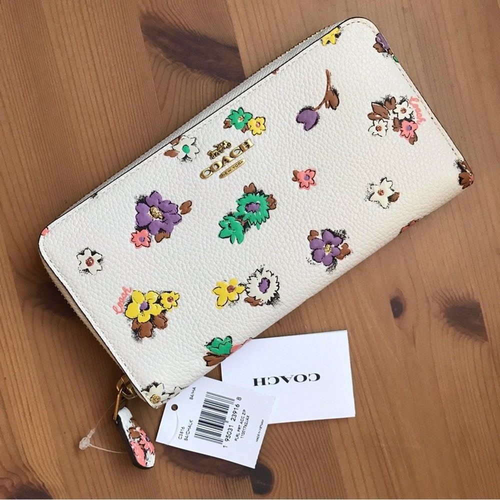 NWT Coach Floral Print Accordion Zip Wallet in Brass and Chalk
