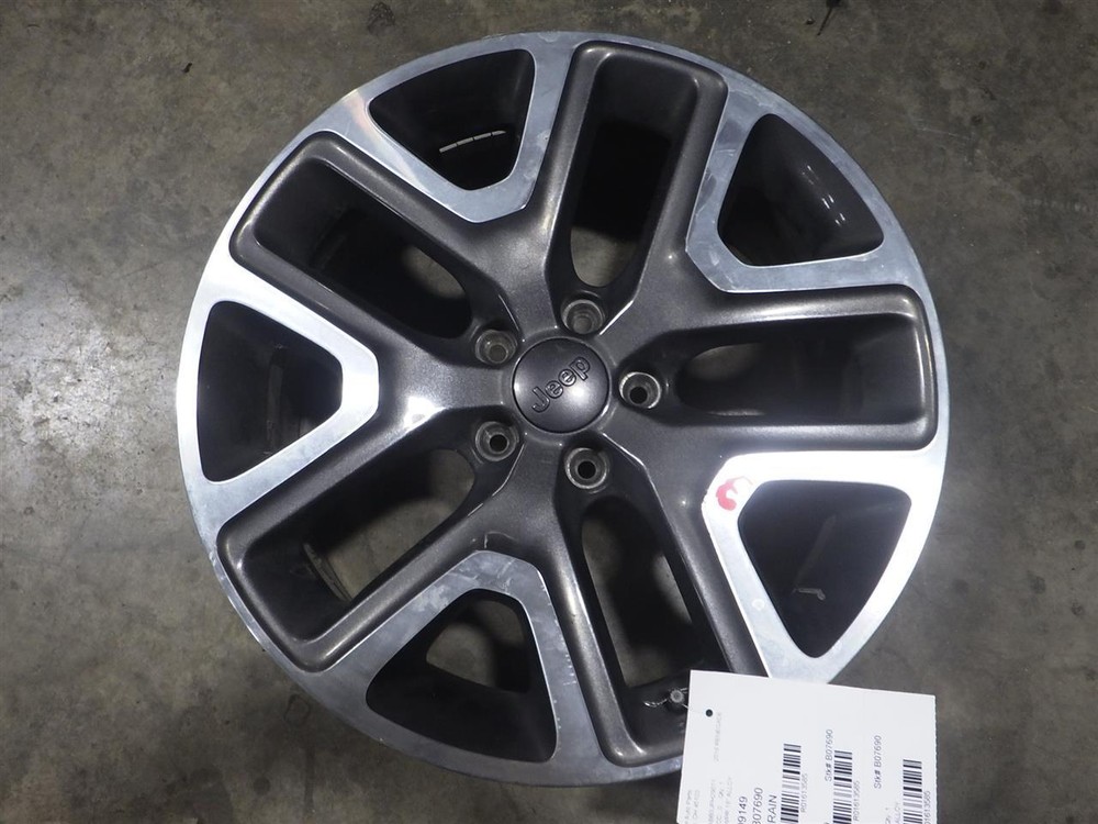 Jeep Renegade 2017-2018 Wheel 18x7 Alloy 5 Spoke Polished & Painted R01613585