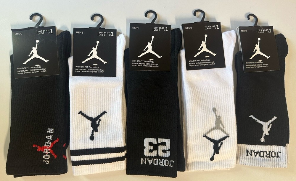 JORDAN  Crew Socks Originals 5 Pairs Colorway Sz Large NWT For Men!!!