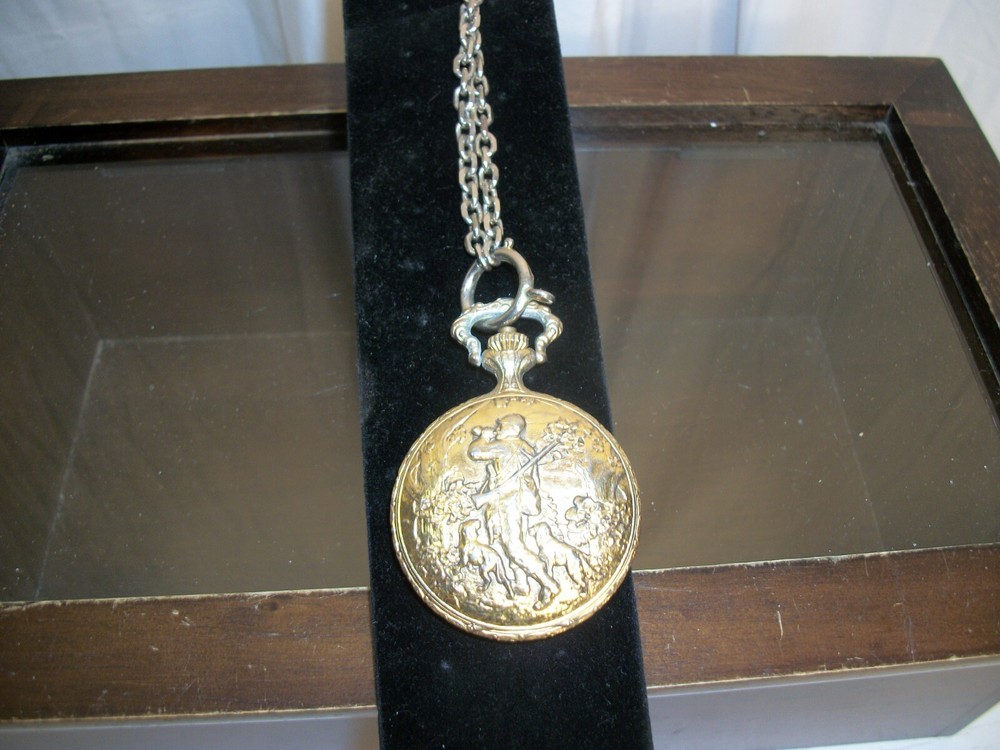 Ever Swiss Gold Tone Hunter Pocket Watch with Dog Motif 17 Jewels Non-Working