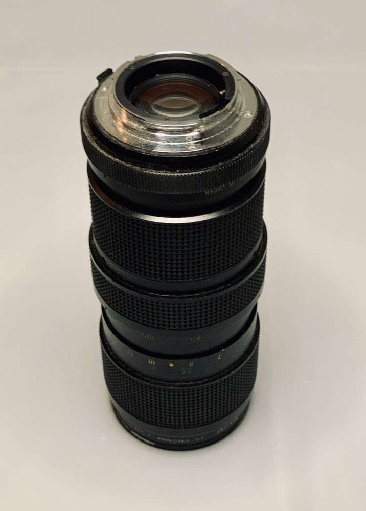 Vivitar 75-205mm f/3.8 MF MC Lens