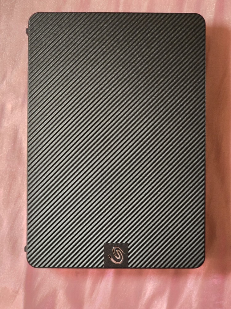 Seagate Expansion  SW 6tb HDD