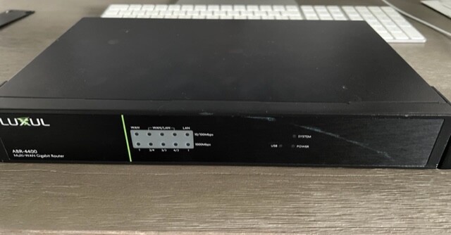 LUXUL ABR-4400 MULTI-WAN 4 PORT GIGABIT ROUTER VPN VLAN UP TO 4WAN FIREWALL