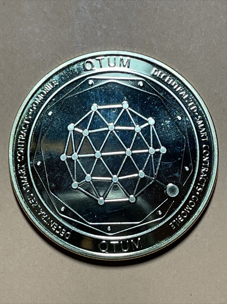 Cryptocurrency QTUM commemorative medal in Golden color - Crypto Currency-image