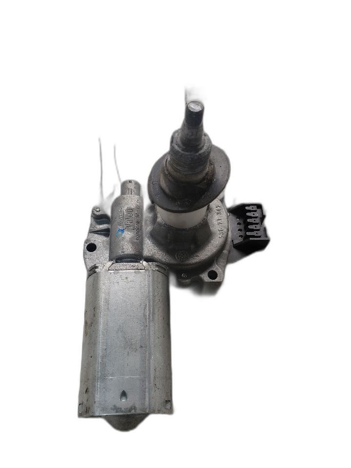 Rear Wiper Motor for 00-06 Chevy Suburban 1500 - OEM 1332404