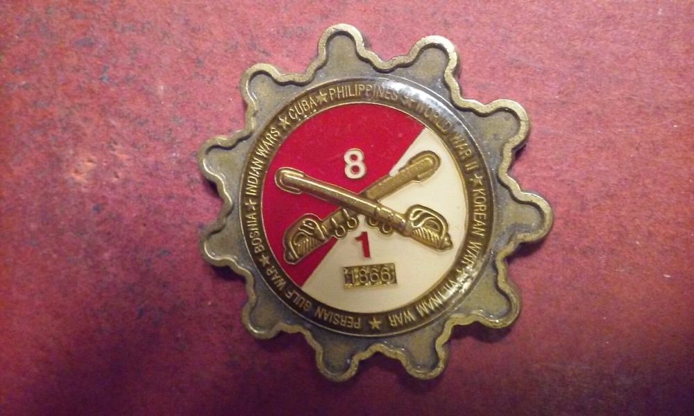 Rare & Unusual CHALLENGE COIN Medal 8 1 Crossed Swords Gear Shaped Edge Brass