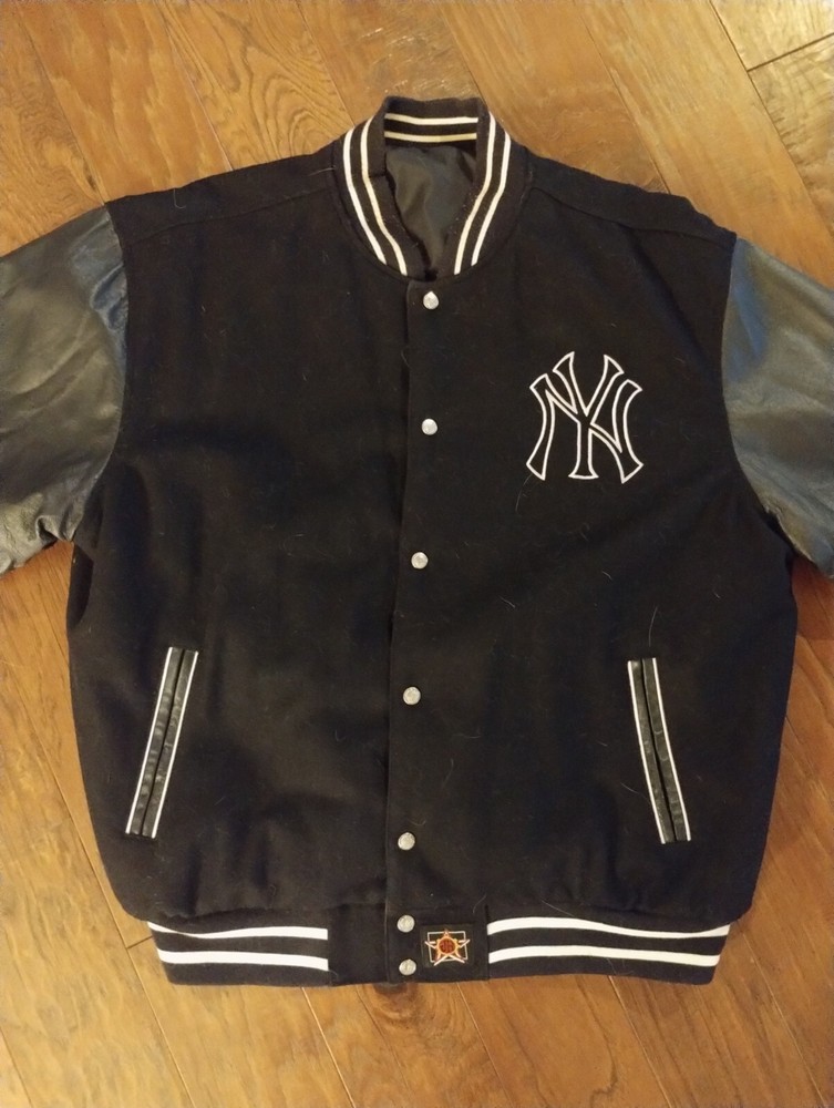 JH Designs Black Reversible Yankees Jacket XXL