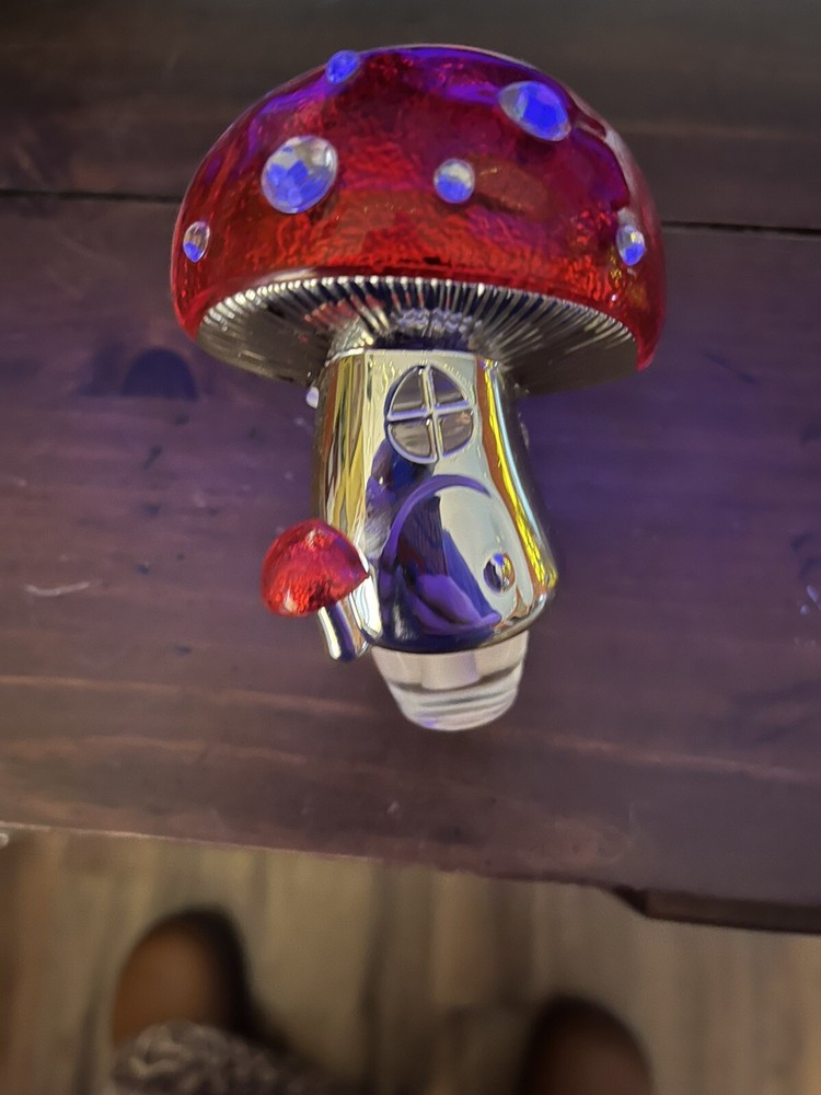 Bath & Body Works Mushroom House Wallflower Plug-In Night Light Spring Decor