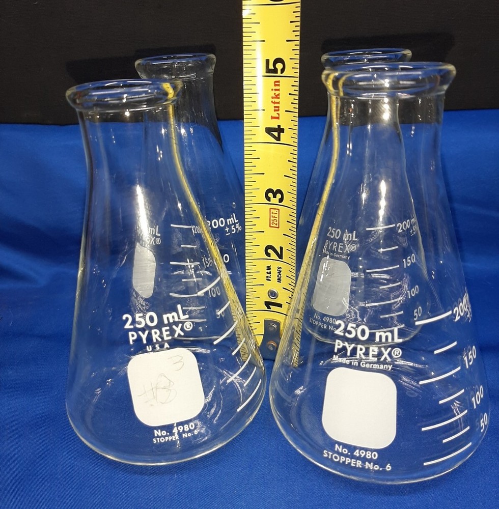 Lot of 4 Pyrex 250ml Flask No. 4980 Clear Lab Glass USA No Stoppers