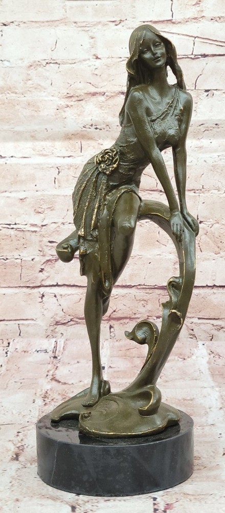 Aphrodite Bronze Sculpture Statue – Mythology Goddess Figurine for Home Decor