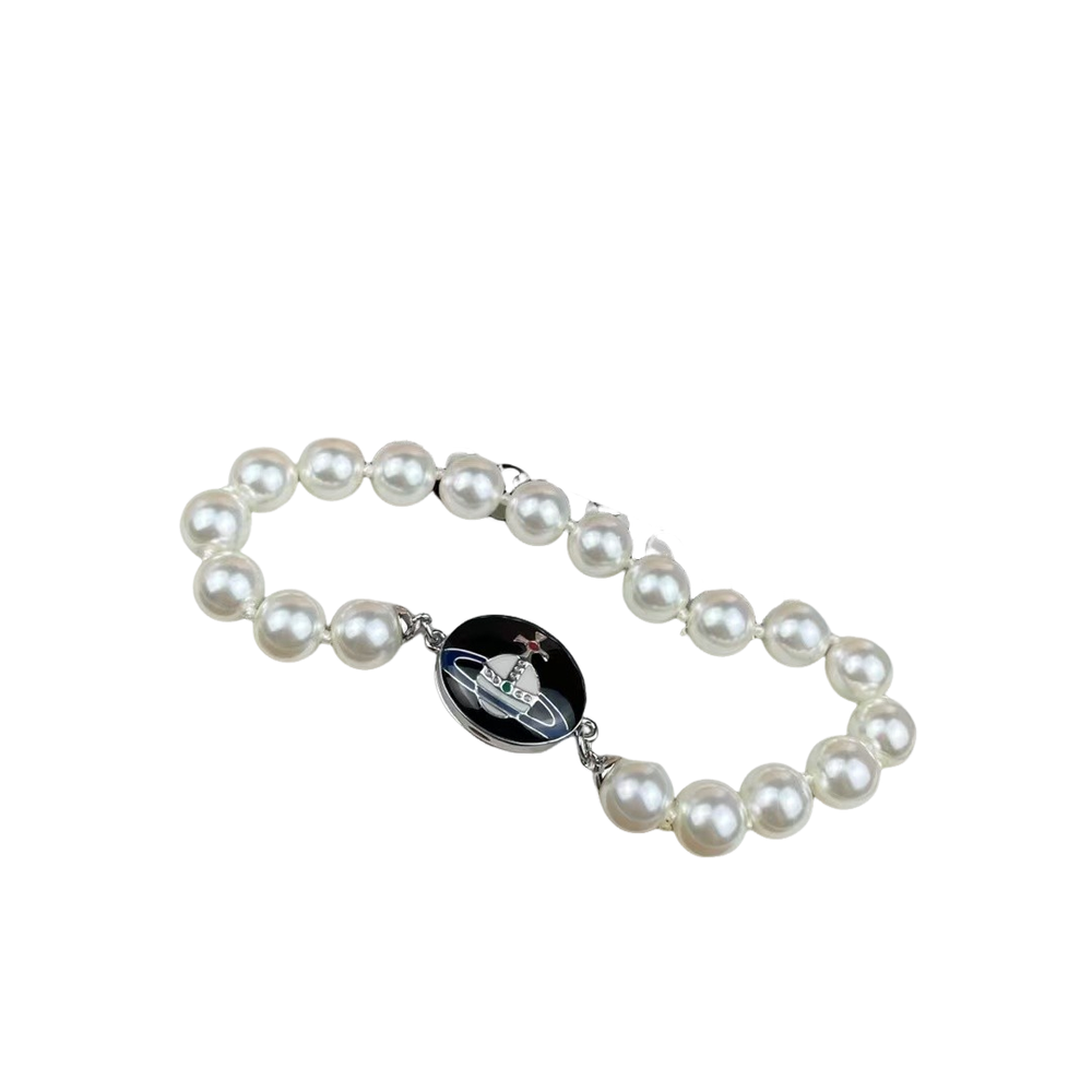 Pearl bracelet, retro romance on the wrist, fashion romance, black