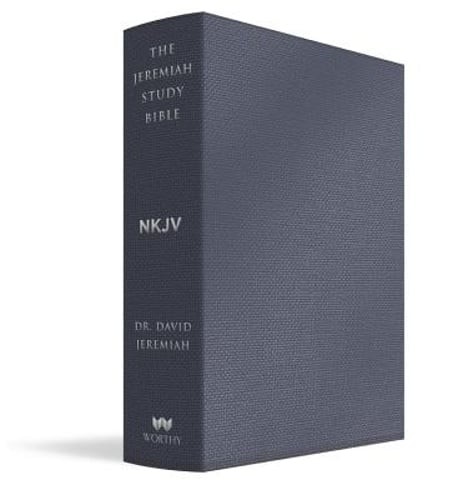 NKJV Jeremiah Study Bible in Black LeatherLuxe with Thumb Index