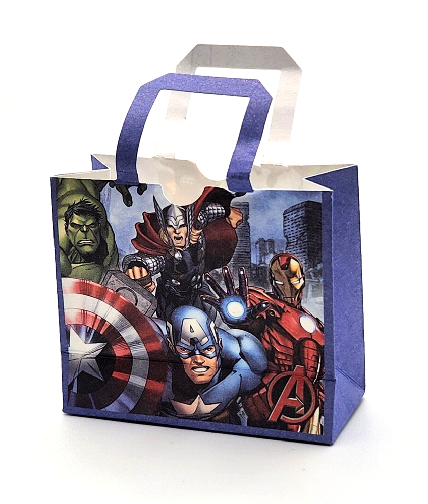 Marvel Shopping Bag ZURU Mini Brands Disney Series 3 Collectible #054