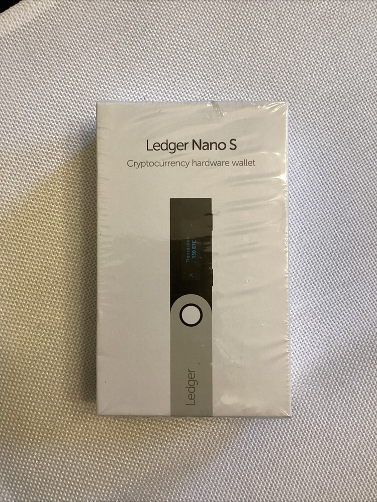 Ledger Nano S Cryptocurrency Bitcoin Hardware Wallet - Matte Black-image