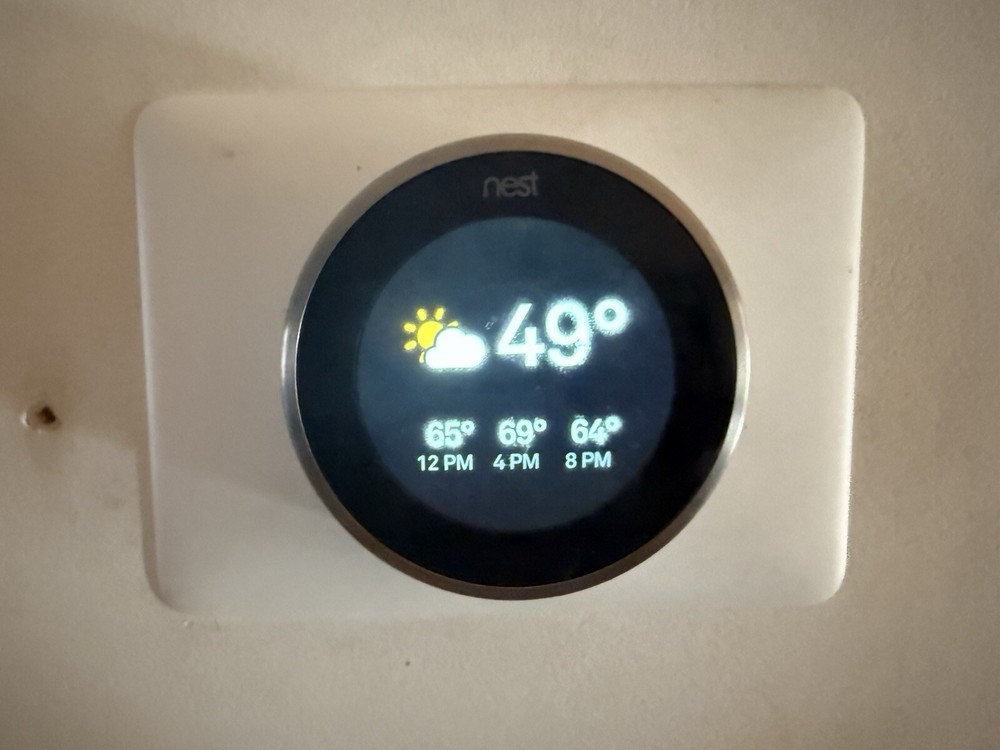 Nest  Thermostats With 3 Sensors