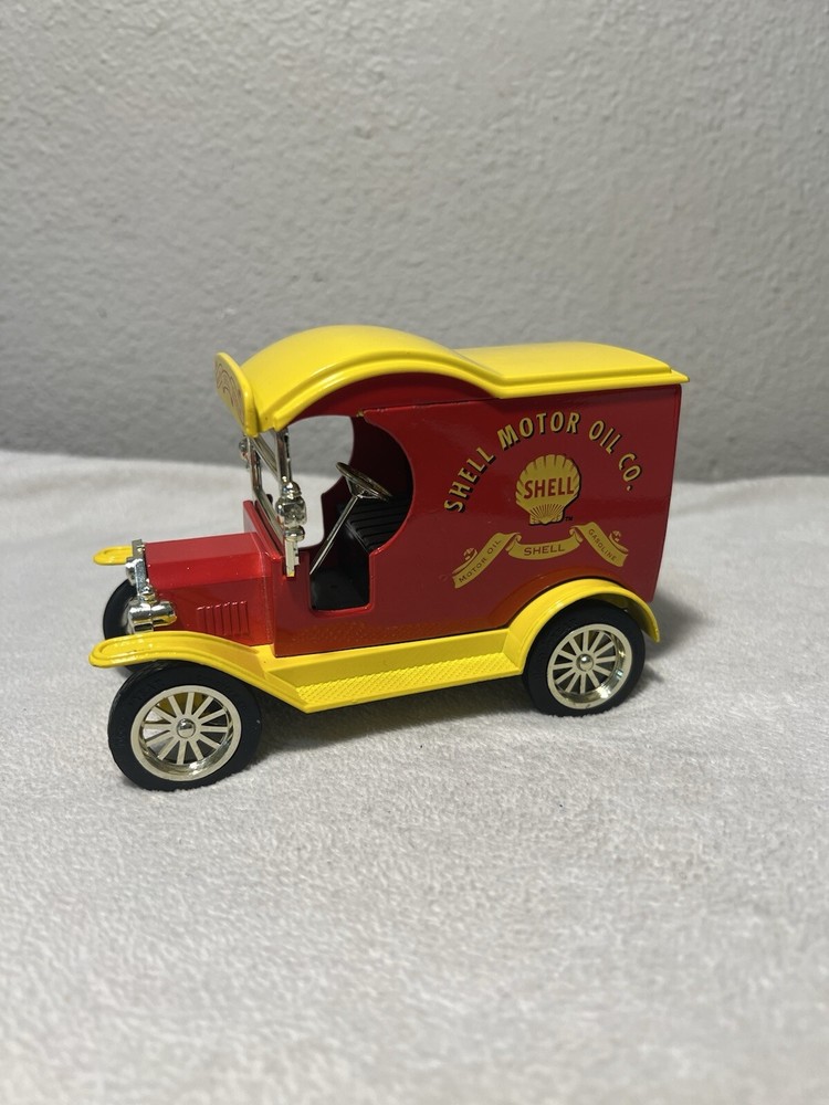 Gearbox 1912 Ford Delivery Truck Shell Motor Oil  1:24 Coin Bank Die-Cast