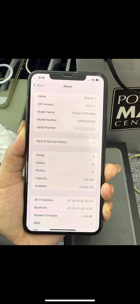 Apple iPhone 11 Pro Max - 256 GB - Green (Unlocked)