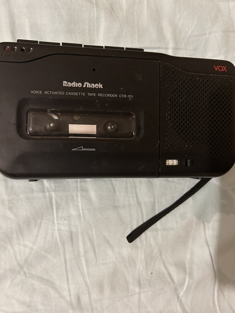 Radio Shack CTR-101 Voice Activated Cassette Tape Recorder w/ Speaker