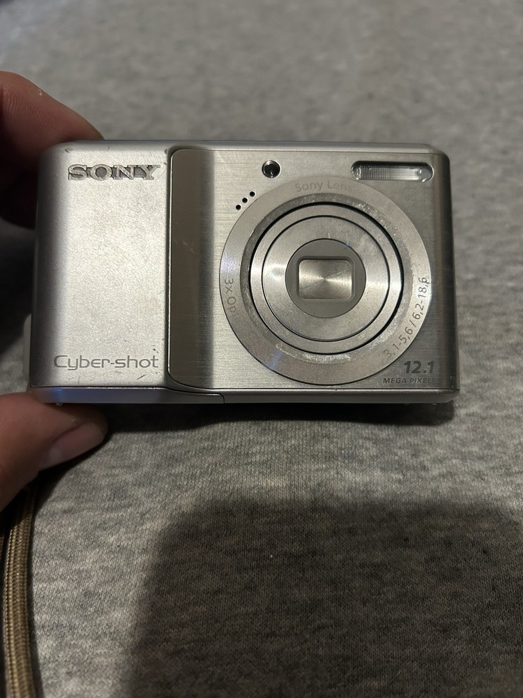 Sony Cyber-shot DSC-S2100 12.1MP Digital Camera Parts Only-image