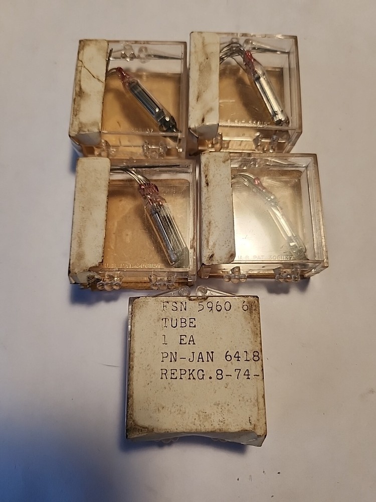 5 NOS Raytheon JAN 6418 Sub-Miniature Vacuum Tubes - Pentodes for Radio & Audio
