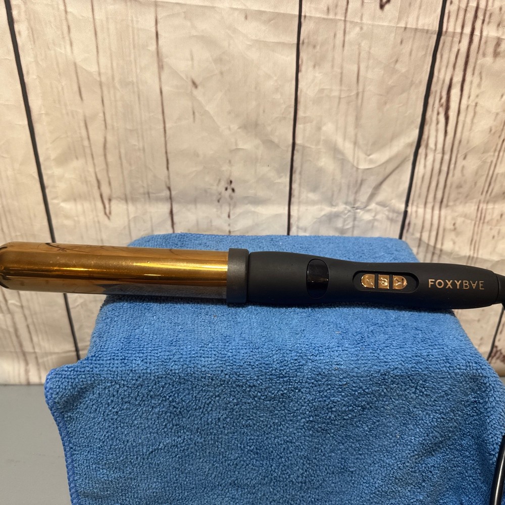 Foxybae Rose Gold 32mm Curling Wand with 450°F Heat for Salon Results