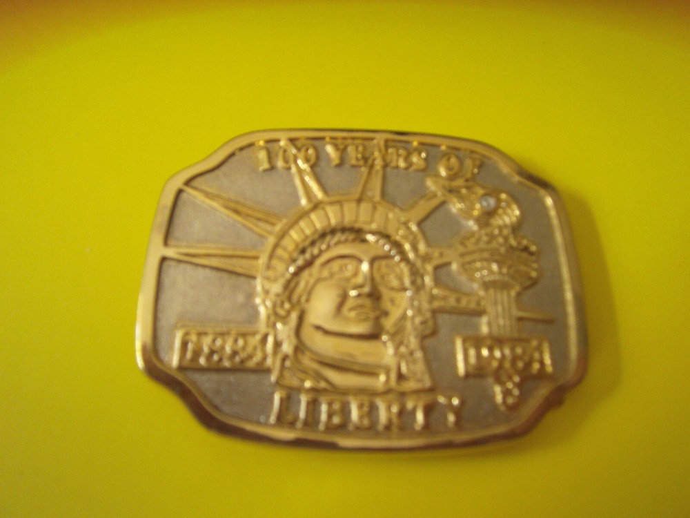 Miss Liberty Belt Buckle 100 years of Liberty 1984  with torch