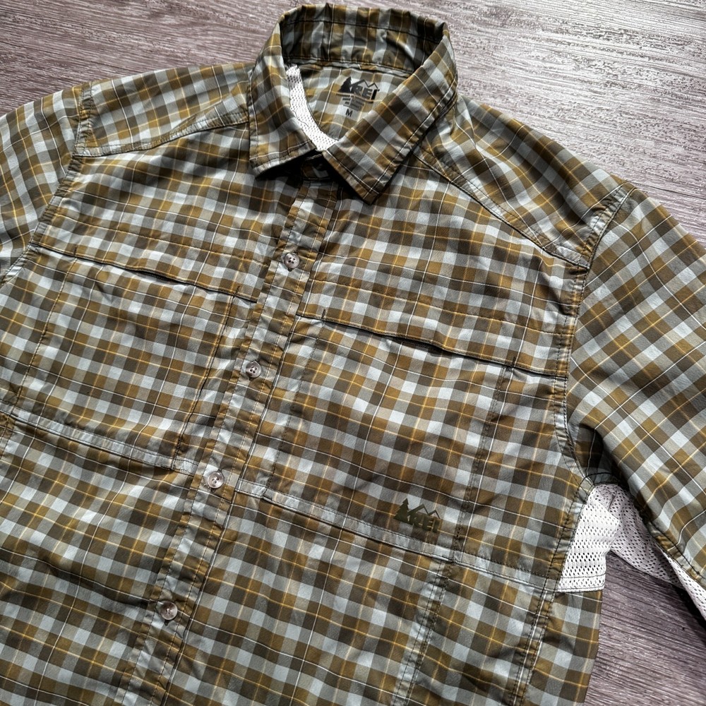 REI CO-OP Shirt Mens Medium Green Nylon Plaid Vented Hiking Outdoor Camp Safari