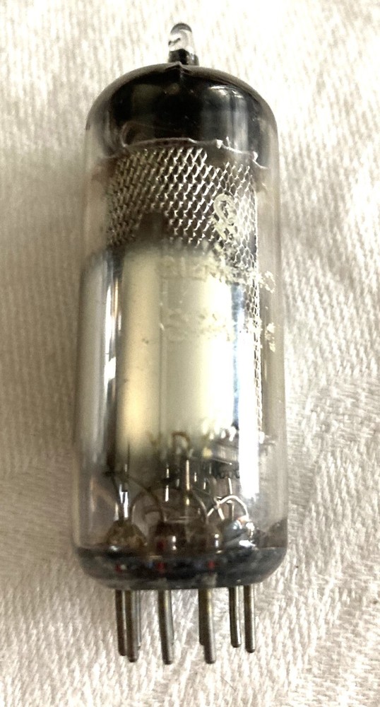 Philips EF80 Vacuum Tube 1957 Next to Zero Use Siemens 1957 Radio Installment-image