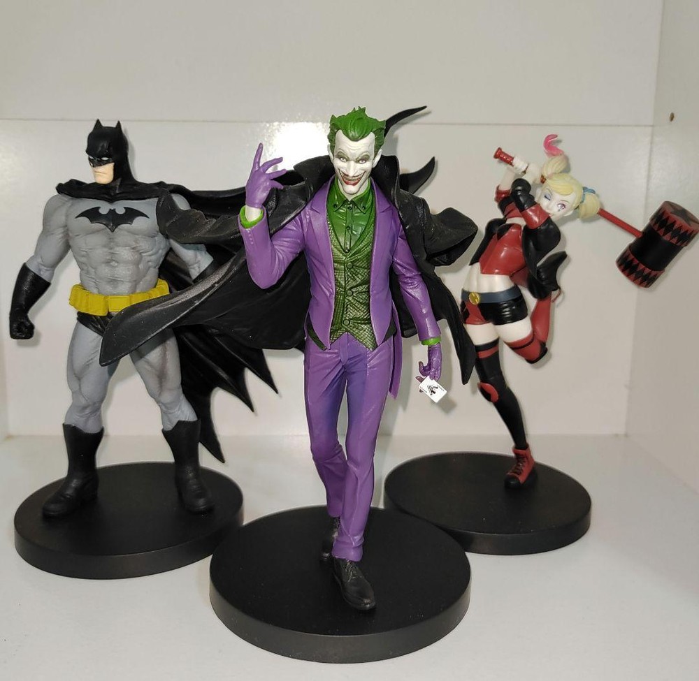 Dc Act/Cut Figure Joker Batman Harley Quinn