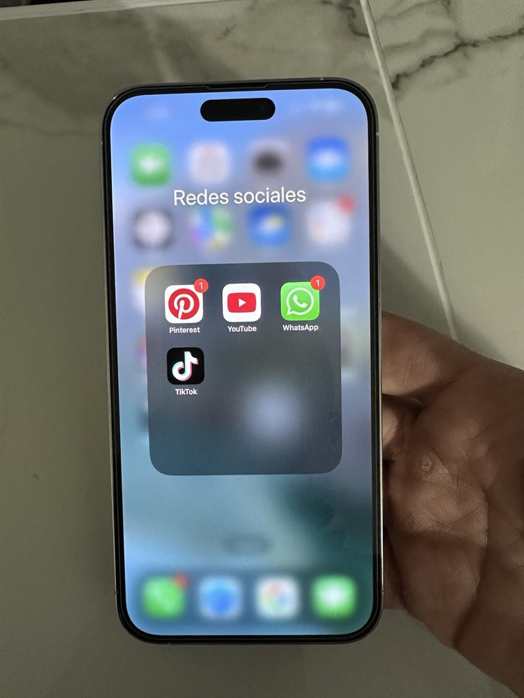 iPhone 14 Pro max WITH TikTok
