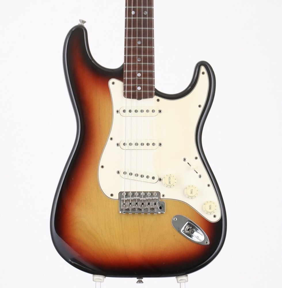Fender 1969 Stratocaster 3Color Sunburst Rosewood Fingerboard 1996
