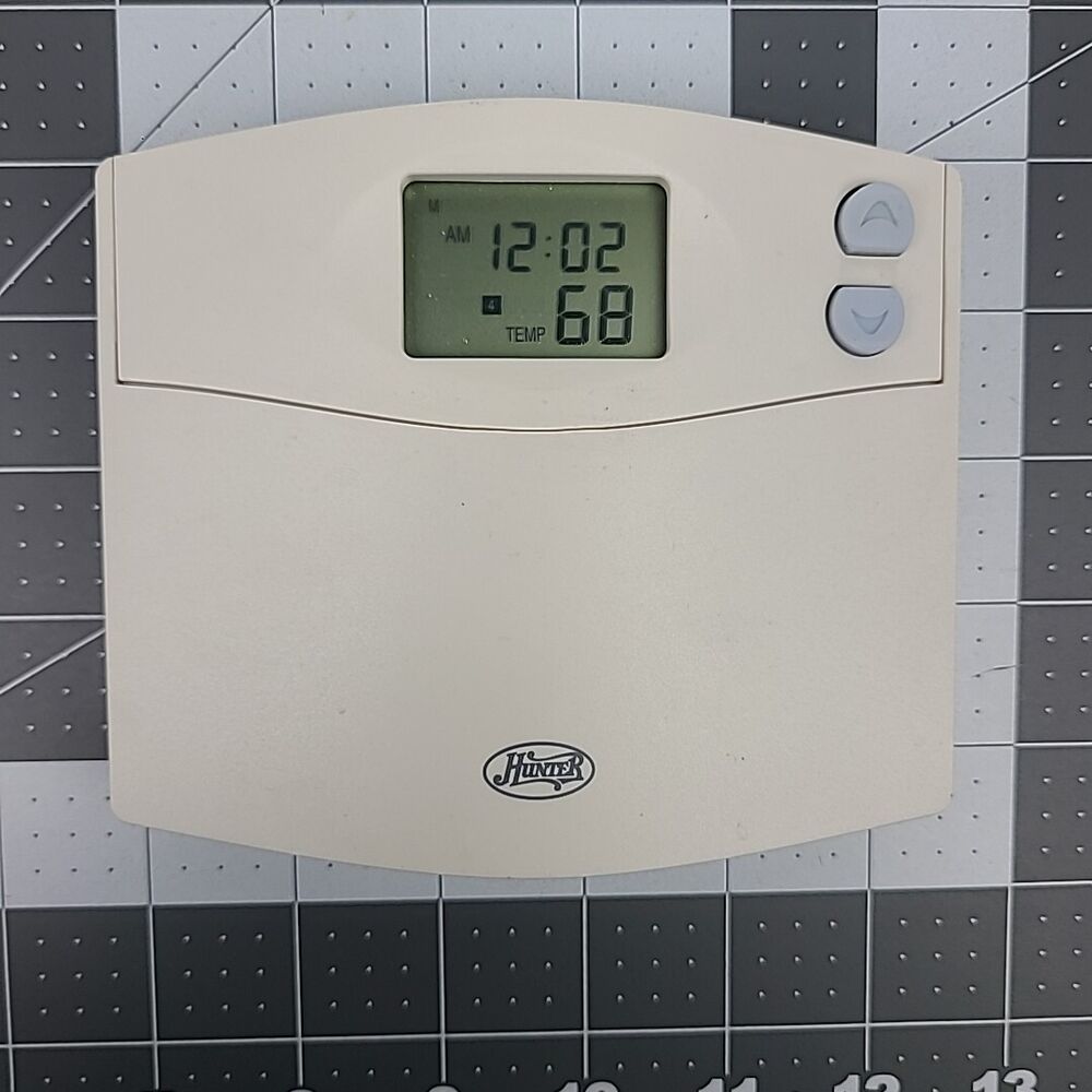 HUNTER 44110 Programmable Thermostat 5-2 Day Set and Save A