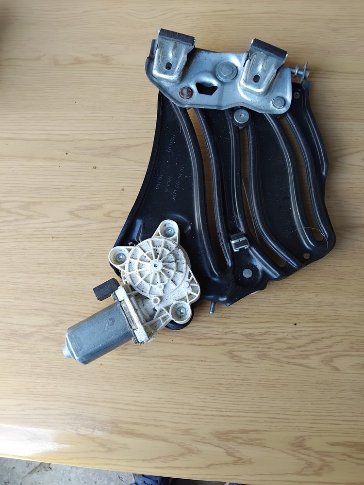 MERCEDES SLK R171 RHD Window Regulator Left Rear Motor A1716700303