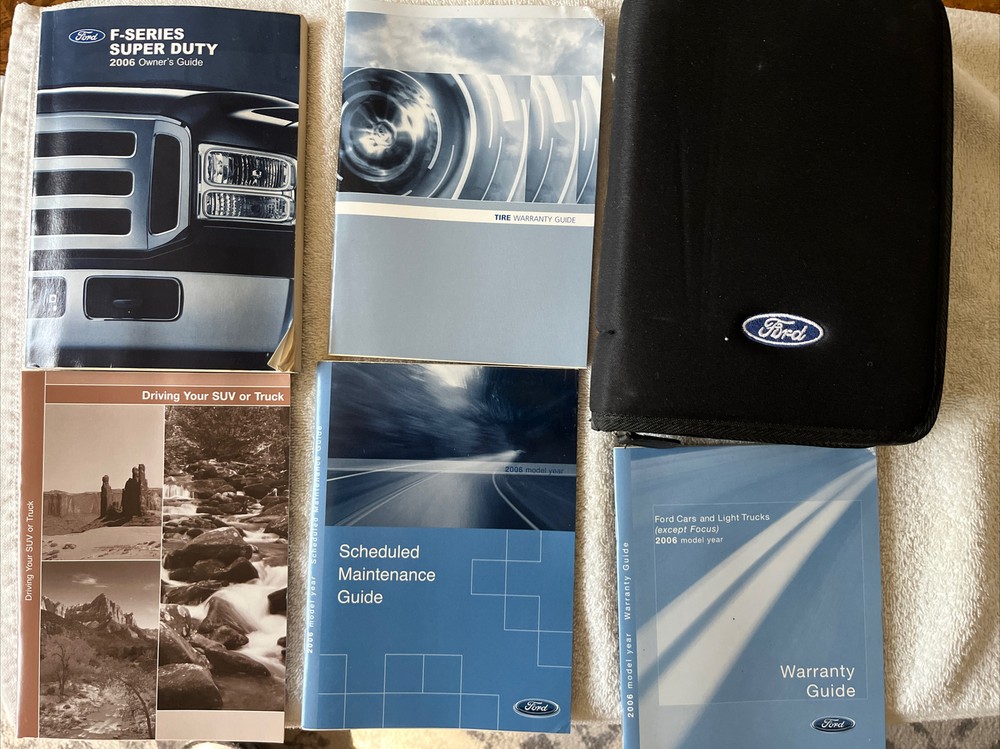 2006 Ford F-Series Super Duty Truck (GAS) Owners Manual User Guide Books W/Case