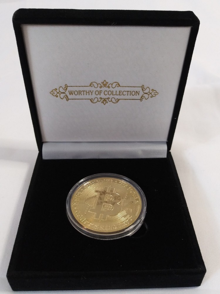 Golden Plated Bitcoin Coin With Collectors/Gift Box