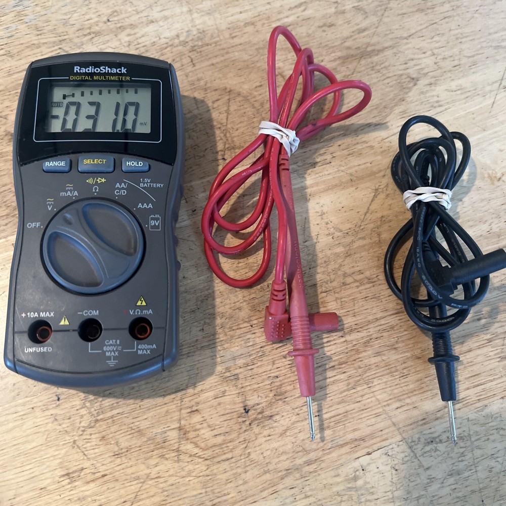 Radio Shack 29 Range Model 22-813 Digital Multimeter