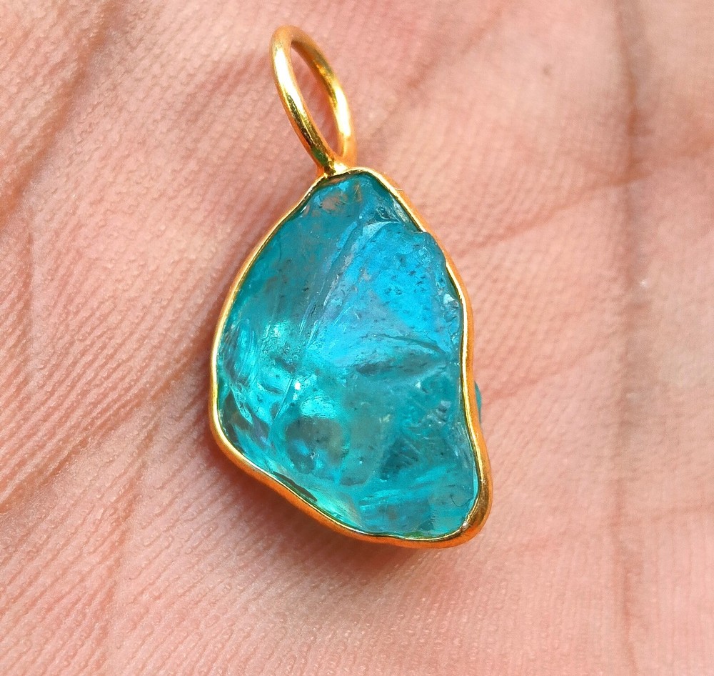 Natural Rough Apatite 18K Solid Gold Charm Necklace Handmade Pendant