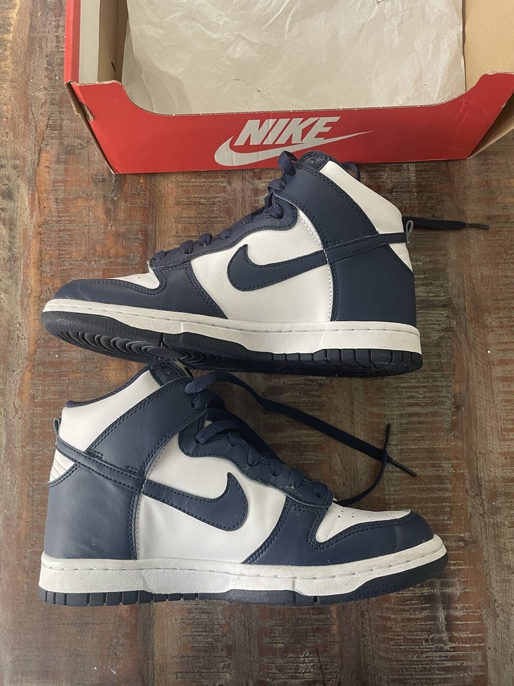Navy Blue Dunks High (5.5Y)