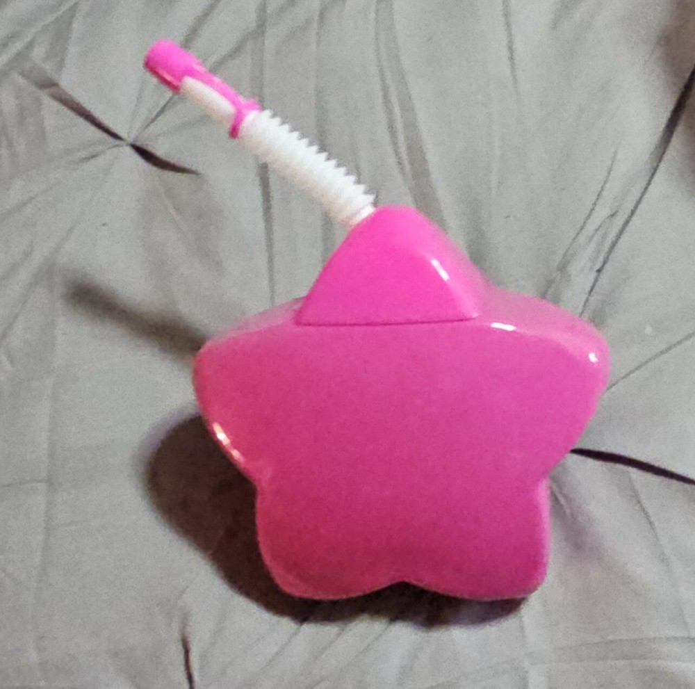 Star-Shaped 16oz Glass Cup with Straw - Brand New in Box