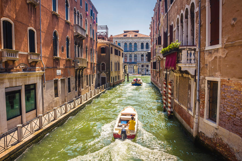 Venice Italy digital photo for print or wallpaper-image