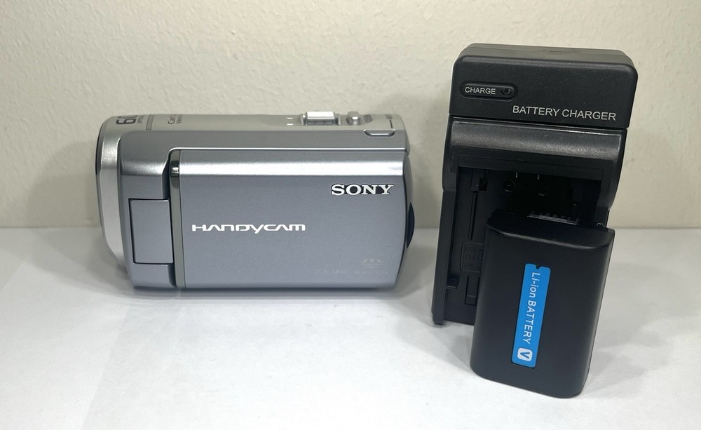 Sony Handycam DCR-SX60E Silver Digital Camcorder Good