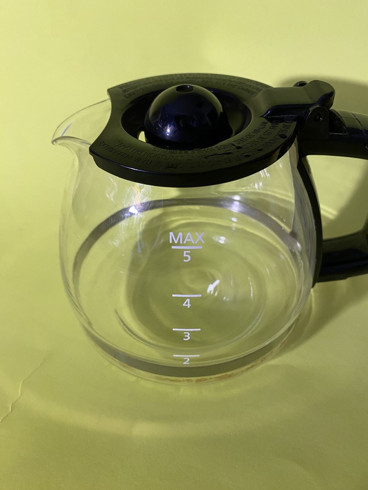 5-Cup Glass Coffee Pot with Classic Design