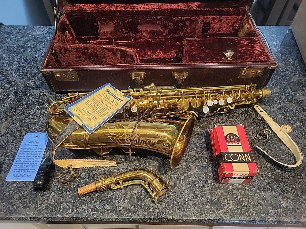 Vintage 1942? Conn 6M VIII 