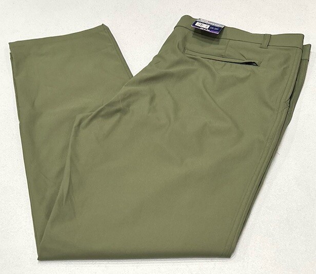 32 Degrees Men's Regular Fit Stretch Soft Touch Pocket Tech Pants, Green, 40X34